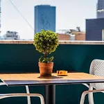 Zoe Apartment At City Center