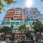 Zoe Apartment At City Center